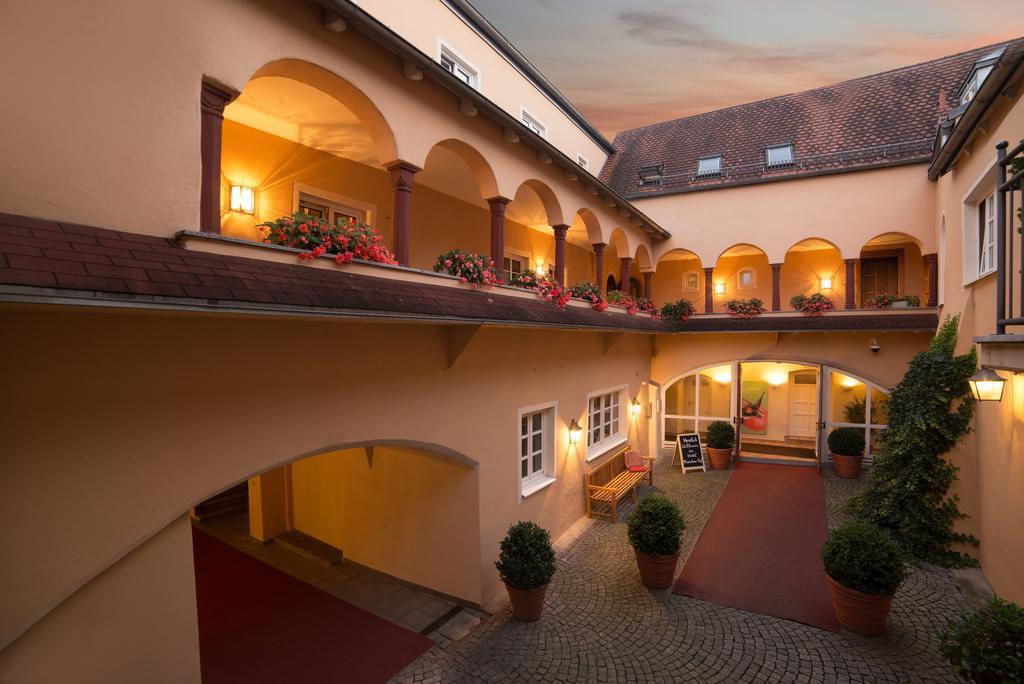 فندق Boardinghouse بفاركيرشين المظهر الخارجي الصورة